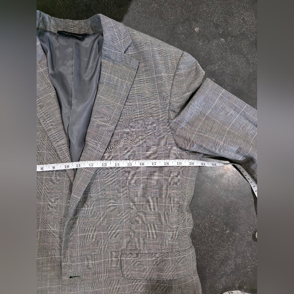 MENS Banana Republic Gray Classic Tailored Cut & Notched Lapels Cotton & Linen - Picture 4 of 17